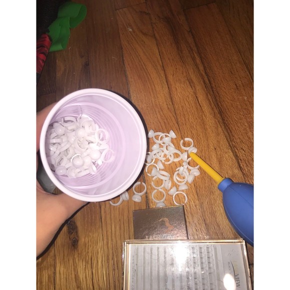 Eyelash extension bundle - Picture 6 of 6